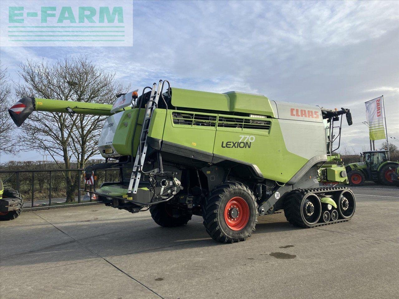 Mähdrescher от тип CLAAS LEXION 770 TT, Gebrauchtmaschine в SUFFOLK (Снимка 5)