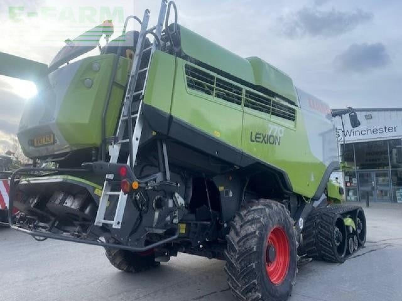 Mähdrescher des Typs CLAAS LEXION 770 TT, Gebrauchtmaschine in MICHELDEVER, WINCHESTER (Bild 4)