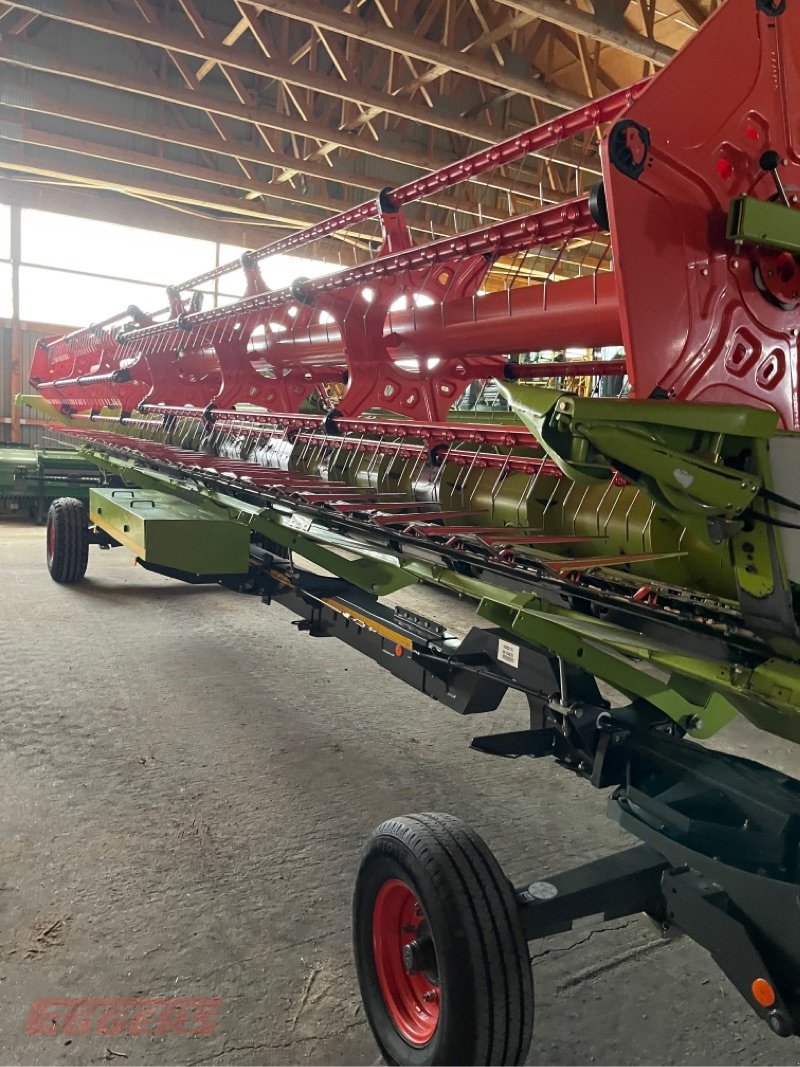 Mähdrescher del tipo CLAAS LEXION 770 TT, Gebrauchtmaschine In Wittingen-Ohrdorf (Immagine 23)