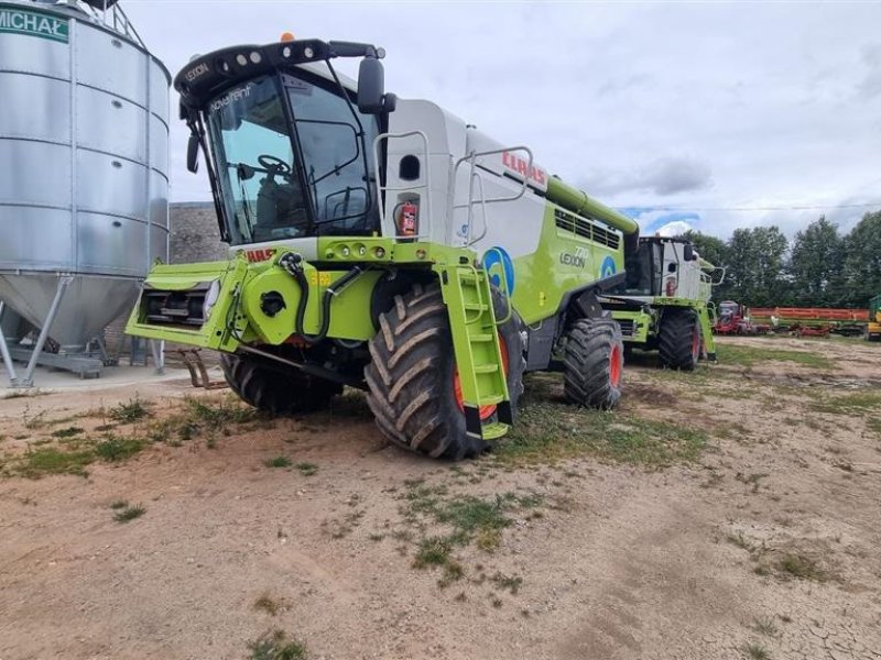 Mähdrescher za tip CLAAS LEXION 770 Udlejet. Sælges efter høst. Ring for info. Incl Vario V1230 bord. GPS. Cruise Pilot. CEMOS Auto Cleaning. CEMOS Auto Separation., Gebrauchtmaschine u Kolding (Slika 1)