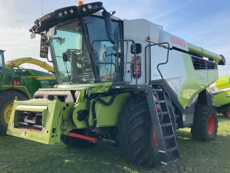 Mähdrescher tip CLAAS LEXION 7700 MONTANA, Gebrauchtmaschine in Hockenheim (Poză 1)