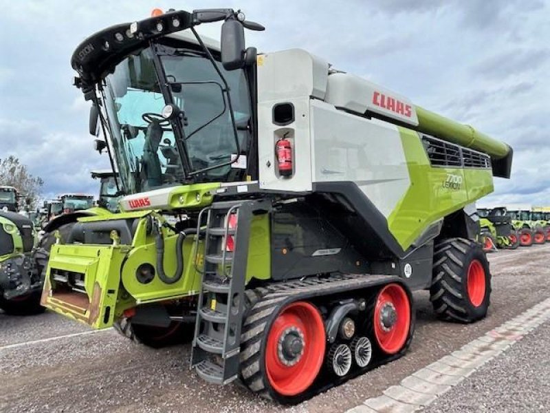 Mähdrescher van het type CLAAS LEXION 7700 TERRA TRAC, Gebrauchtmaschine in Landsberg (Foto 2)