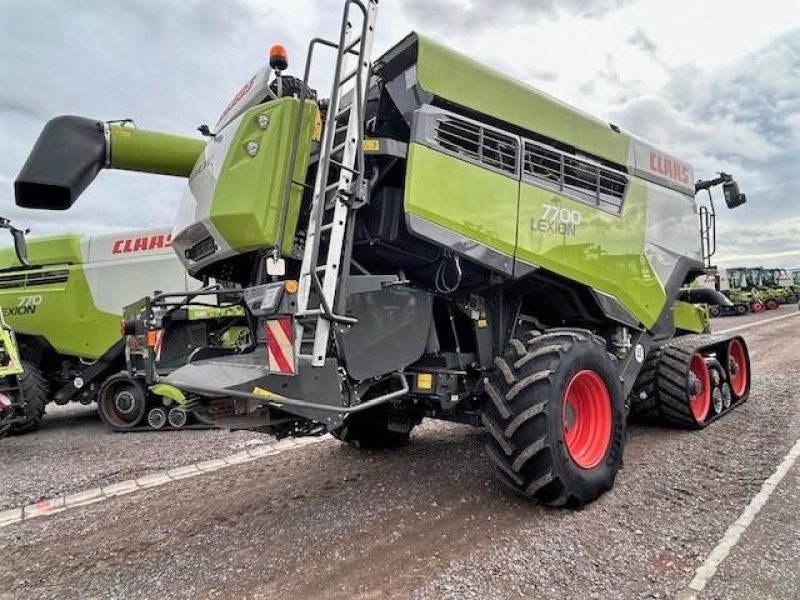 Mähdrescher des Typs CLAAS LEXION 7700 TERRA TRAC, Gebrauchtmaschine in Landsberg (Bild 4)