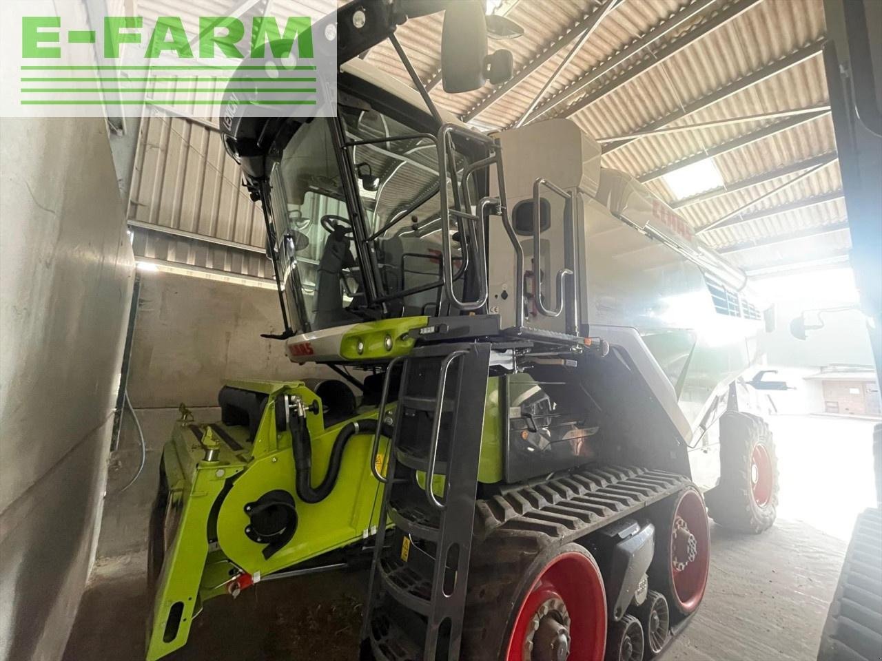 Mähdrescher Türe ait CLAAS LEXION 7700 TERRA TRAC, Gebrauchtmaschine içinde LUTON (resim 1)