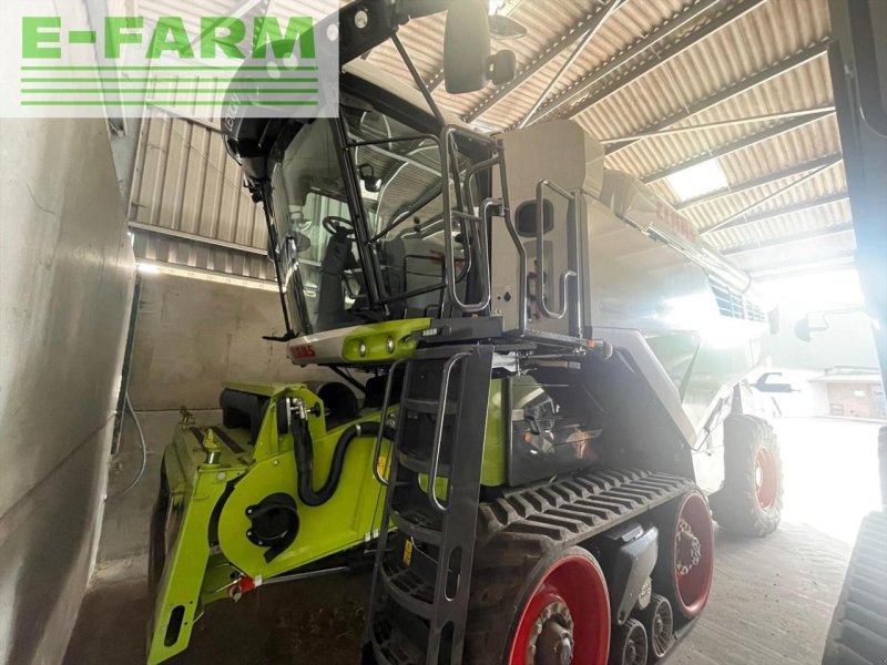 Mähdrescher des Typs CLAAS LEXION 7700 TERRA TRAC, Gebrauchtmaschine in LUTON (Bild 1)