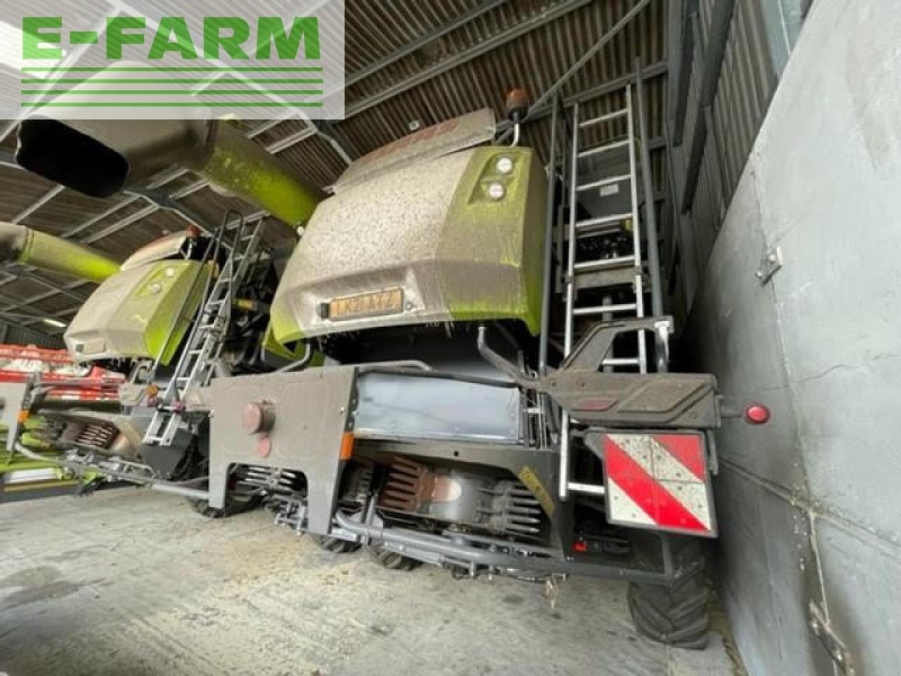 Mähdrescher типа CLAAS LEXION 7700 TERRA TRAC, Gebrauchtmaschine в LUTON (Фотография 4)