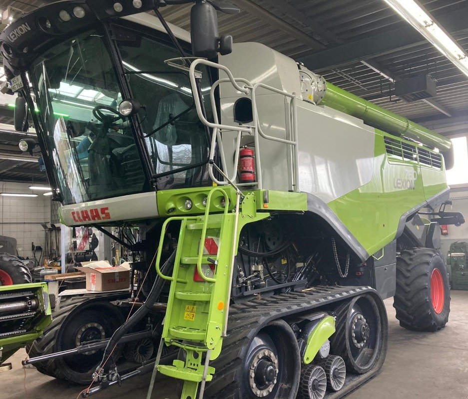 Mähdrescher typu CLAAS Lexion 7700 TT Allrad, Gebrauchtmaschine v Schutterzell (Obrázok 1)