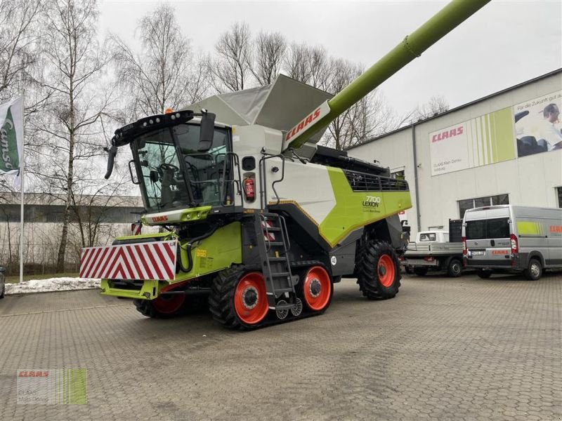 Mähdrescher des Typs CLAAS LEXION 7700 TT M. FINANZIERUNG, Gebrauchtmaschine in Vohburg (Bild 1)