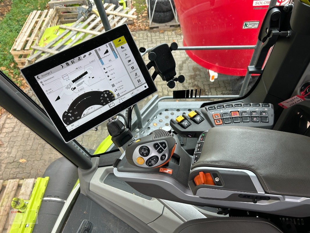 Mähdrescher des Typs CLAAS Lexion 7700 TT + Vario 1080; Vorführmaschine!, Gebrauchtmaschine in Weddingstedt (Bild 3)