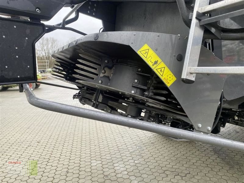 Mähdrescher des Typs CLAAS LEXION 7700 TT, Gebrauchtmaschine in Vohburg (Bild 9)