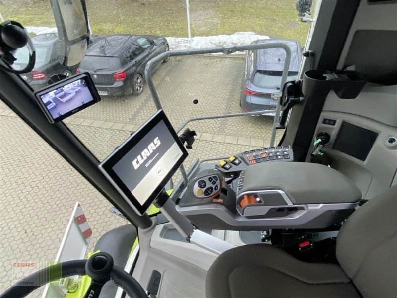 Mähdrescher des Typs CLAAS LEXION 7700 TT, Gebrauchtmaschine in Vohburg (Bild 14)