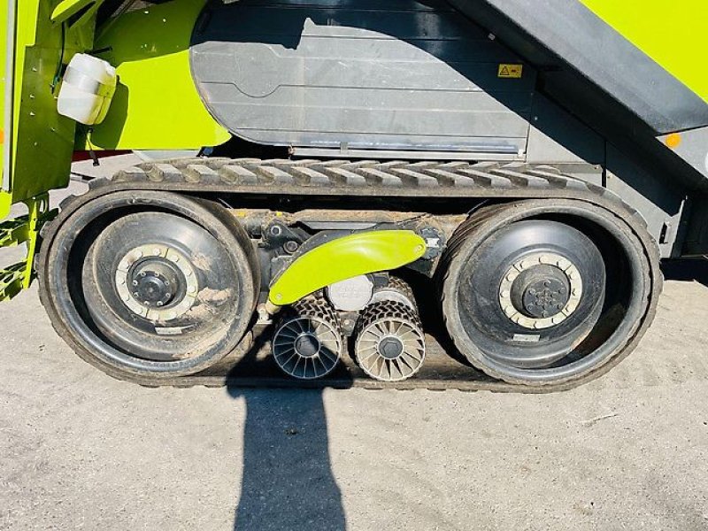 Mähdrescher tip CLAAS LEXION 770TT, Gebrauchtmaschine in Kaunas (Poză 25)