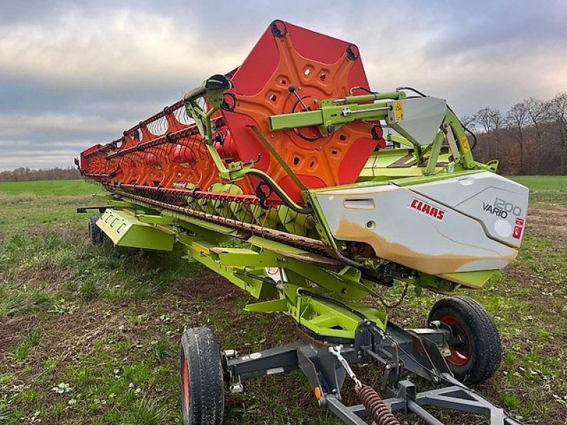 Mähdrescher Türe ait CLAAS LEXION 770TT, Gebrauchtmaschine içinde Kaunas (resim 11)