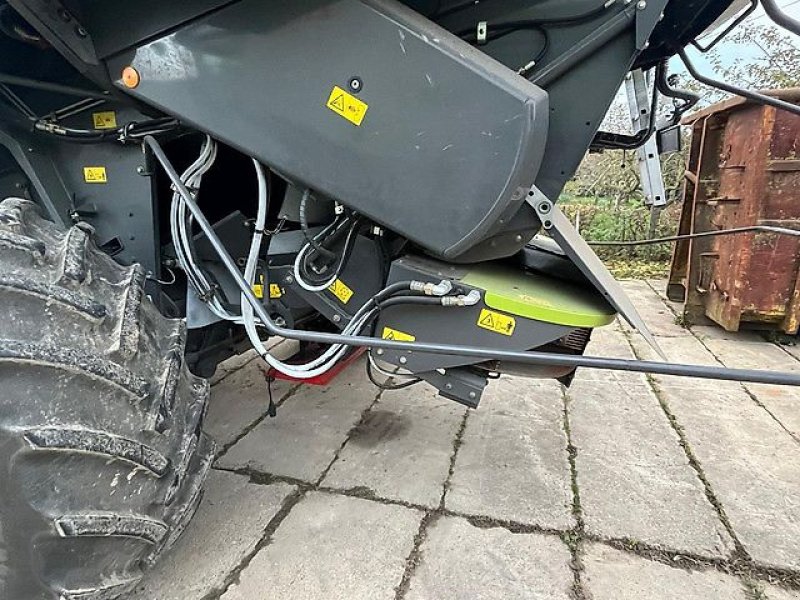 Mähdrescher Türe ait CLAAS LEXION 770TT, Gebrauchtmaschine içinde Kaunas (resim 13)