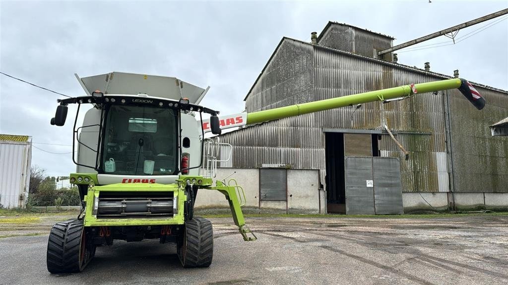 Mähdrescher typu CLAAS LEXION 780 Terra Trac INCL CLAAS Vario 1280 skærebord. Terra Tracs. Cruise Pilot, CEMOS, EGNOS S10 GPS. Ring til Ulrik på +4540255544. Jeg snakker Jysk., Gebrauchtmaschine w Kolding (Zdjęcie 3)