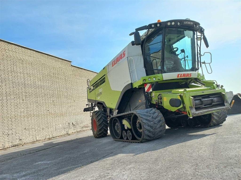 Mähdrescher typu CLAAS LEXION 780 TT Incl. Skærebord V1200. Med de helt bredde bælter. GPS. Cruise Pilot. 2 x CEMOS. Mange på lager. Ring til Ulrik på 40255544. Jeg snakker Jysk., Gebrauchtmaschine v Kolding (Obrázek 3)