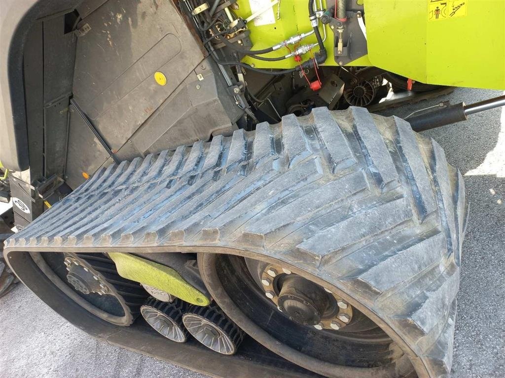 Mähdrescher des Typs CLAAS LEXION 780 TT Incl. Skærebord V1200. Med de helt bredde bælter. GPS. Cruise Pilot. 2 x CEMOS. Mange på lager. Ring til Ulrik på 40255544. Jeg snakker Jysk., Gebrauchtmaschine in Kolding (Bild 5)