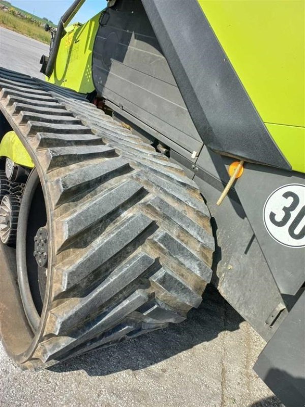 Mähdrescher des Typs CLAAS LEXION 780 TT Incl. Skærebord V1200. Med de helt bredde bælter. GPS. Cruise Pilot. 2 x CEMOS. Mange på lager. Ring til Ulrik på 40255544. Jeg snakker Jysk., Gebrauchtmaschine in Kolding (Bild 6)