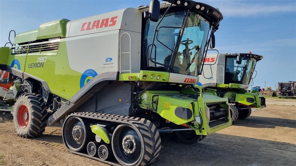 Mähdrescher za tip CLAAS LEXION 780 TT Incl. skærebord Vario V1230. GPS CEMOS Auto cruise pilot. RTK. 3D, 4D, Udbyttemaaler. Ring til Ulrik på 0045-40255544. Jeg snakker Jysk., Gebrauchtmaschine u Kolding (Slika 3)