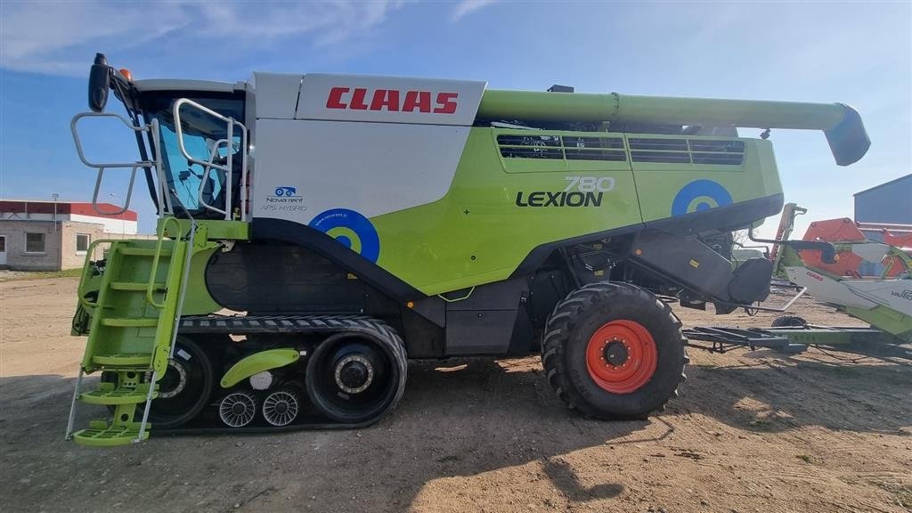 Mähdrescher tipa CLAAS LEXION 780 TT Incl. skærebord Vario V1230. GPS CEMOS Auto cruise pilot. RTK. 3D, 4D, Udbyttemaaler. Ring til Ulrik på 0045-40255544. Jeg snakker Jysk., Gebrauchtmaschine u Kolding (Slika 5)