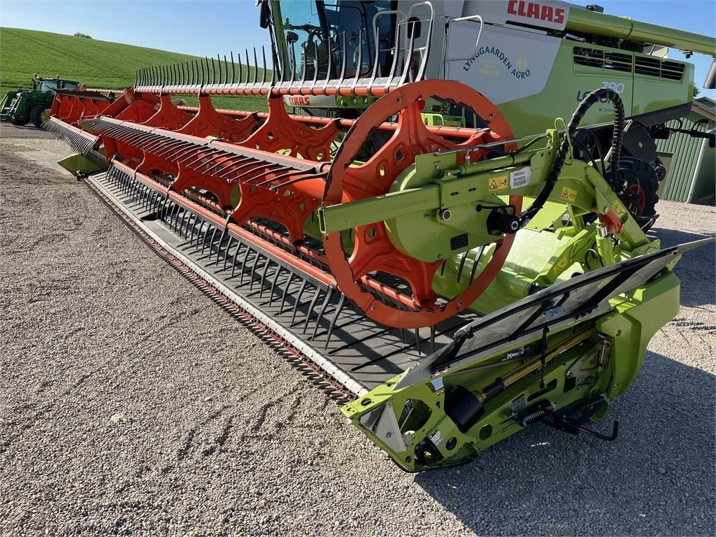 Mähdrescher του τύπου CLAAS Lexion 780 TT, Gebrauchtmaschine σε Mern (Φωτογραφία 4)