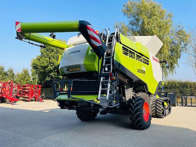 Mähdrescher del tipo CLAAS LEXION 780TT, Gebrauchtmaschine en Kaunas (Imagen 20)