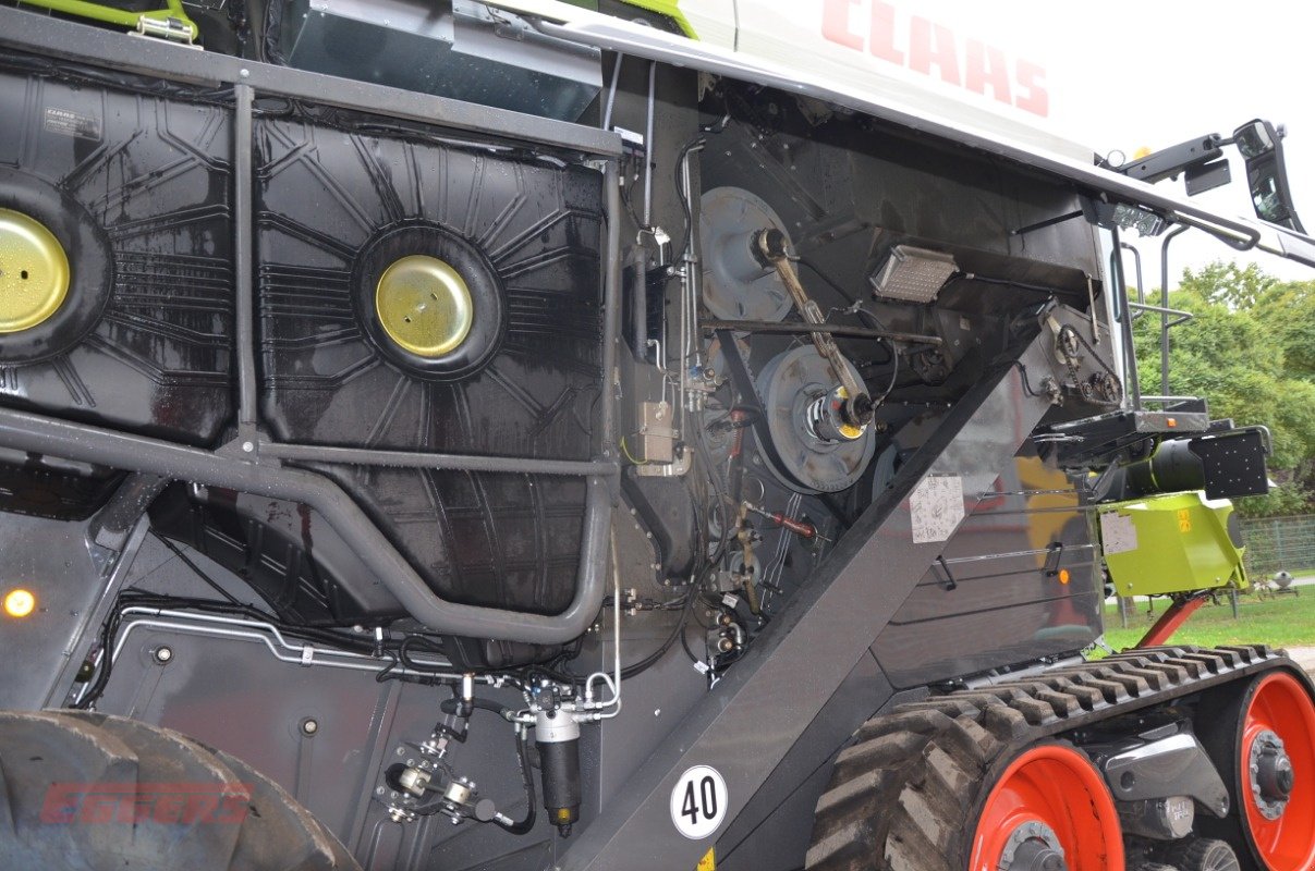 Mähdrescher a típus CLAAS LEXION 8600 TT - CEMOS AUTOMATIC, Neumaschine ekkor: Suhlendorf (Kép 11)