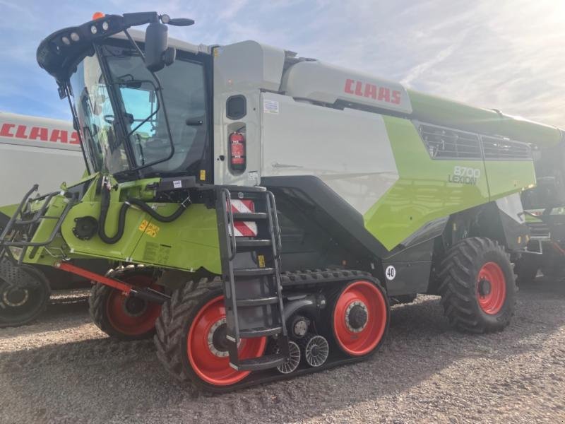 Mähdrescher des Typs CLAAS LEXION 8700 TERRA TRAC, Gebrauchtmaschine in Landsberg (Bild 1)