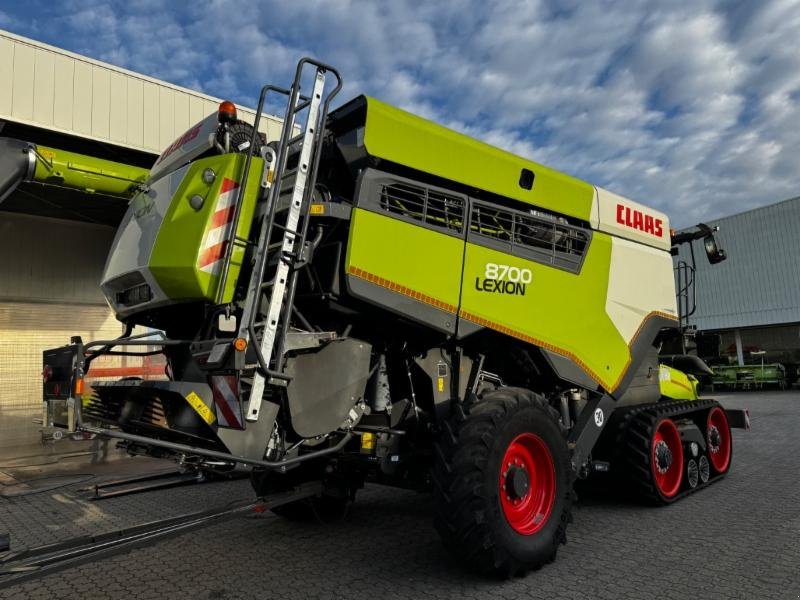 Mähdrescher типа CLAAS LEXION 8700 TERRA TRAC, Gebrauchtmaschine в Hockenheim (Фотография 3)