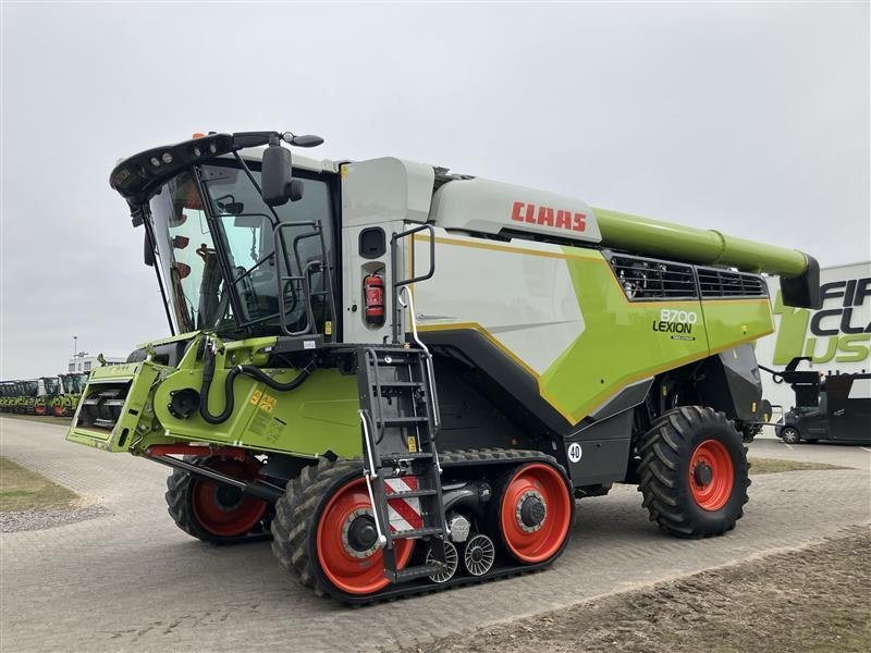 Mähdrescher typu CLAAS LEXION 8700 TERRA TRAC, Gebrauchtmaschine w Hockenheim (Zdjęcie 1)