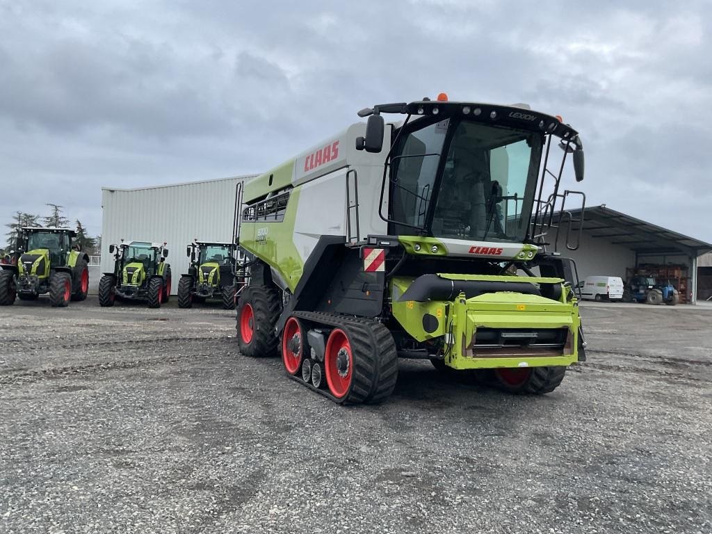 Mähdrescher of the type CLAAS LEXION 8700 TT FULD UDSTYRSPAKKE!!! GPS og alt CEMOS mm. Incl. CLAAS ConvioFlex 1230 Skærebord. Ring til Ulrik på 40255544. Jeg snakker Jysk, tysk og engelsk., Gebrauchtmaschine in Kolding (Picture 3)