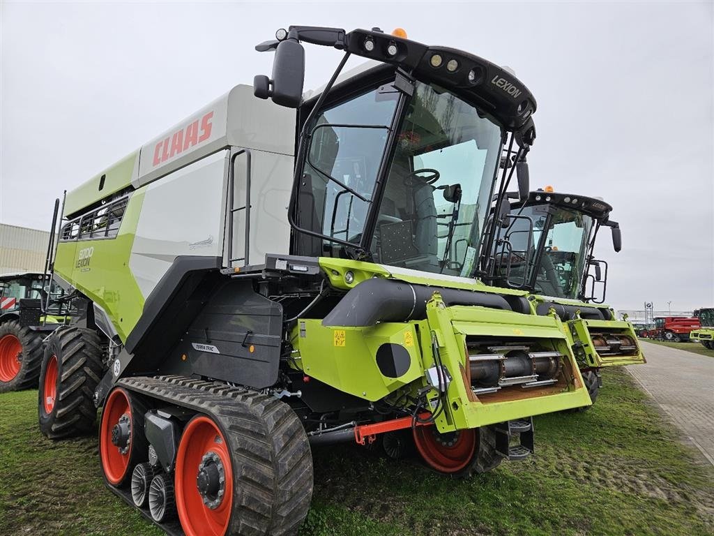 Mähdrescher типа CLAAS LEXION 8700 TT SOLGT!!! INCL CLAAS Vario V1080 Skærebord! Og hele 5 x CEMOS Auto., Gebrauchtmaschine в Kolding (Фотография 2)