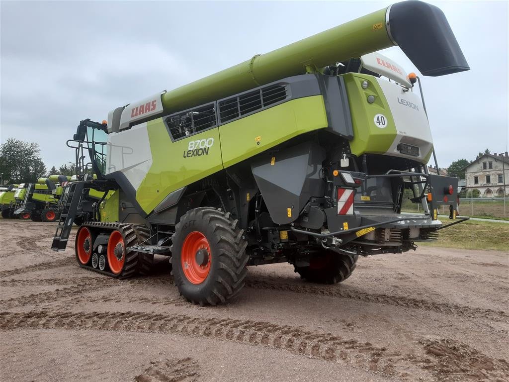 Mähdrescher of the type CLAAS Lexion 8700 TT, Gebrauchtmaschine in Grimma (Picture 7)