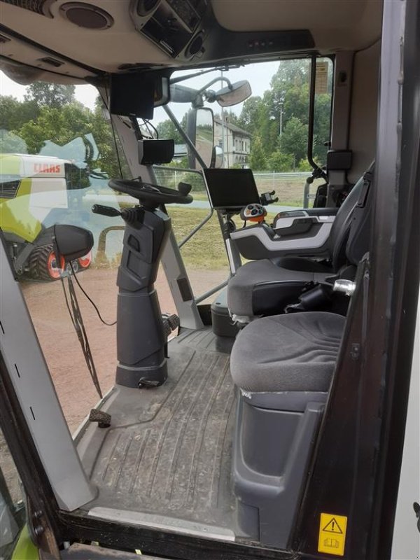 Mähdrescher of the type CLAAS Lexion 8700 TT, Gebrauchtmaschine in Grimma (Picture 10)