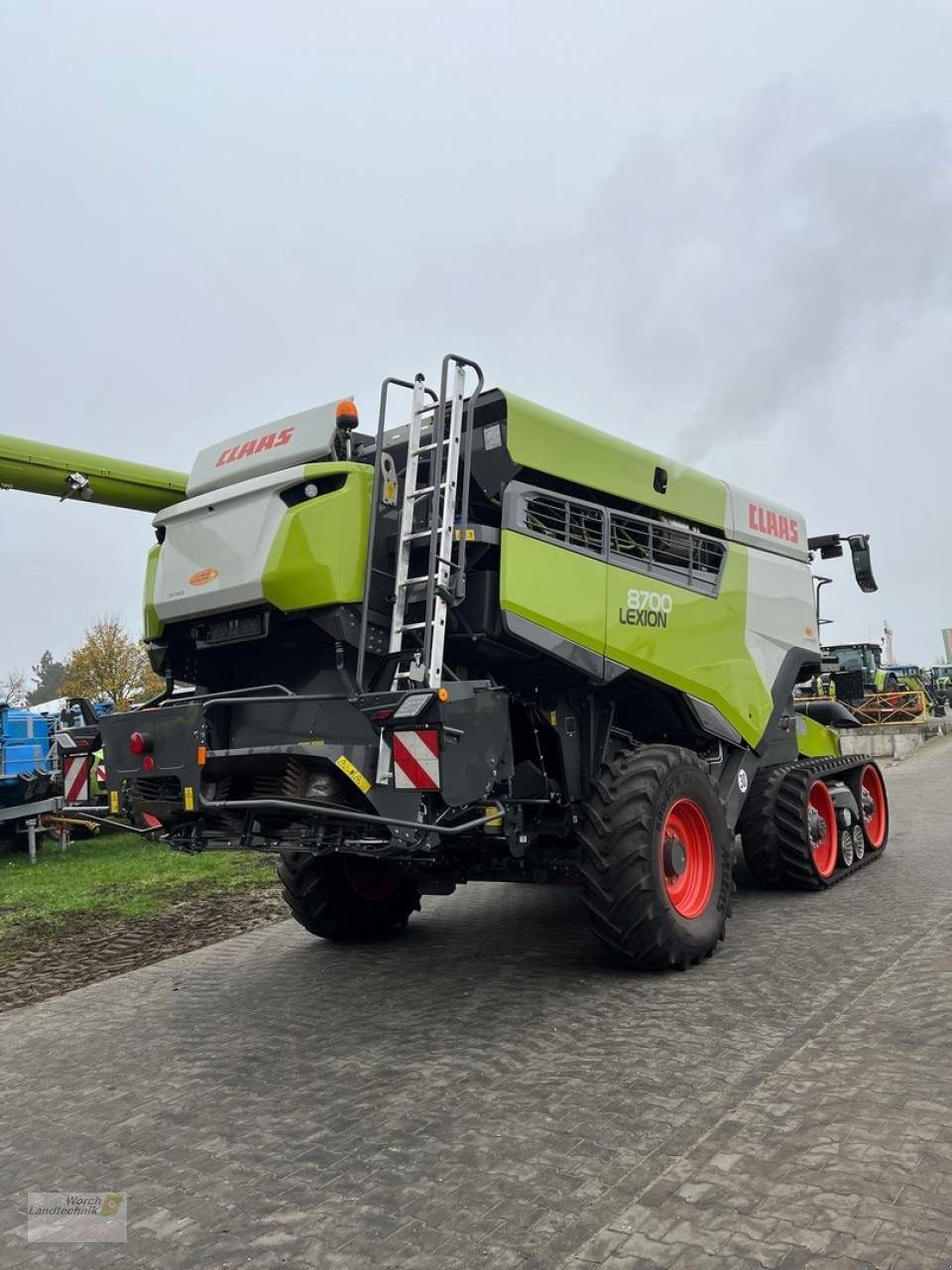 Mähdrescher типа CLAAS Lexion 8700 TT, Gebrauchtmaschine в Schora (Фотография 5)