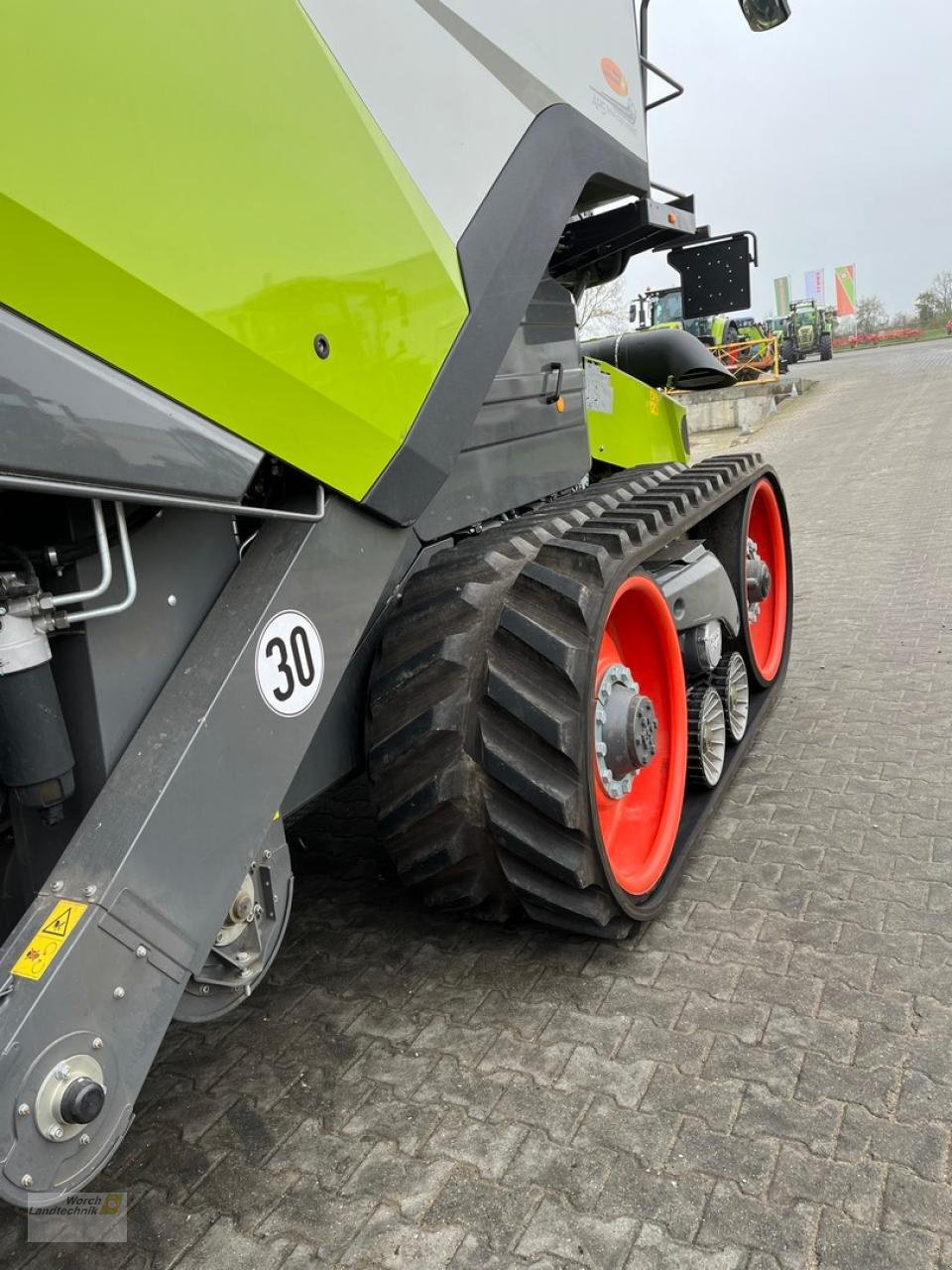 Mähdrescher of the type CLAAS Lexion 8700 TT, Gebrauchtmaschine in Schora (Picture 7)