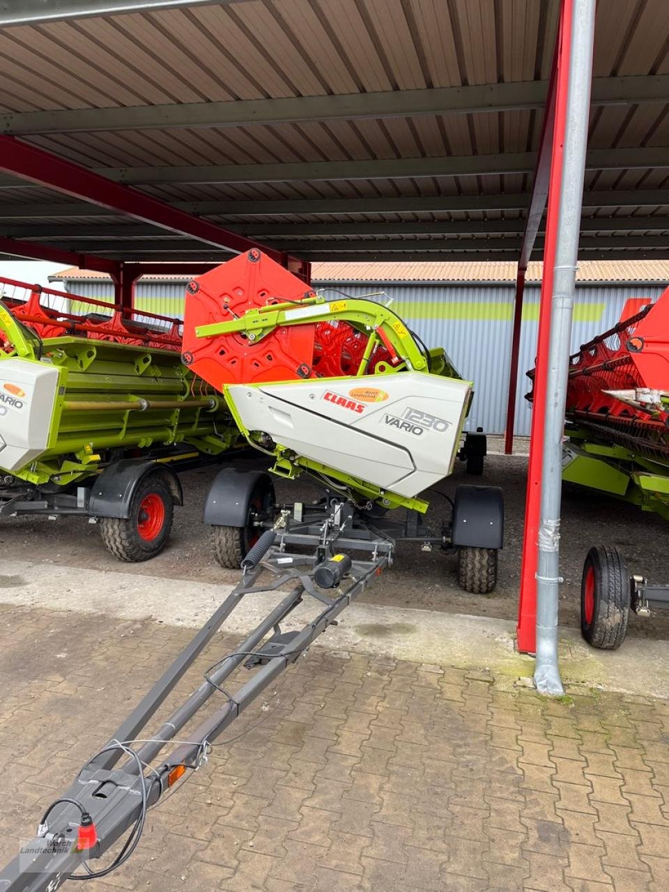 Mähdrescher of the type CLAAS Lexion 8700 TT, Gebrauchtmaschine in Schora (Picture 15)