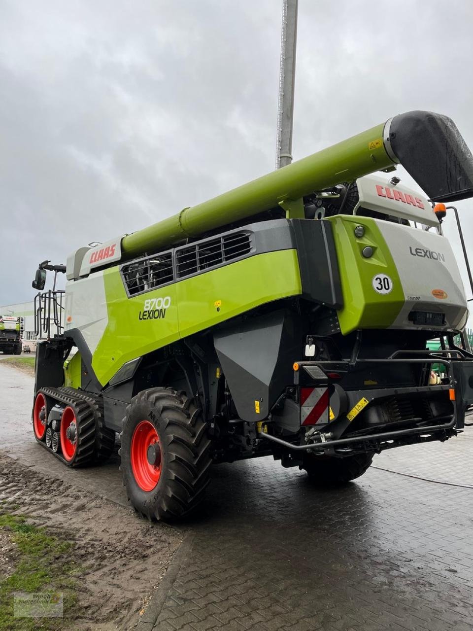 Mähdrescher типа CLAAS Lexion 8700 TT, Gebrauchtmaschine в Schora (Фотография 8)