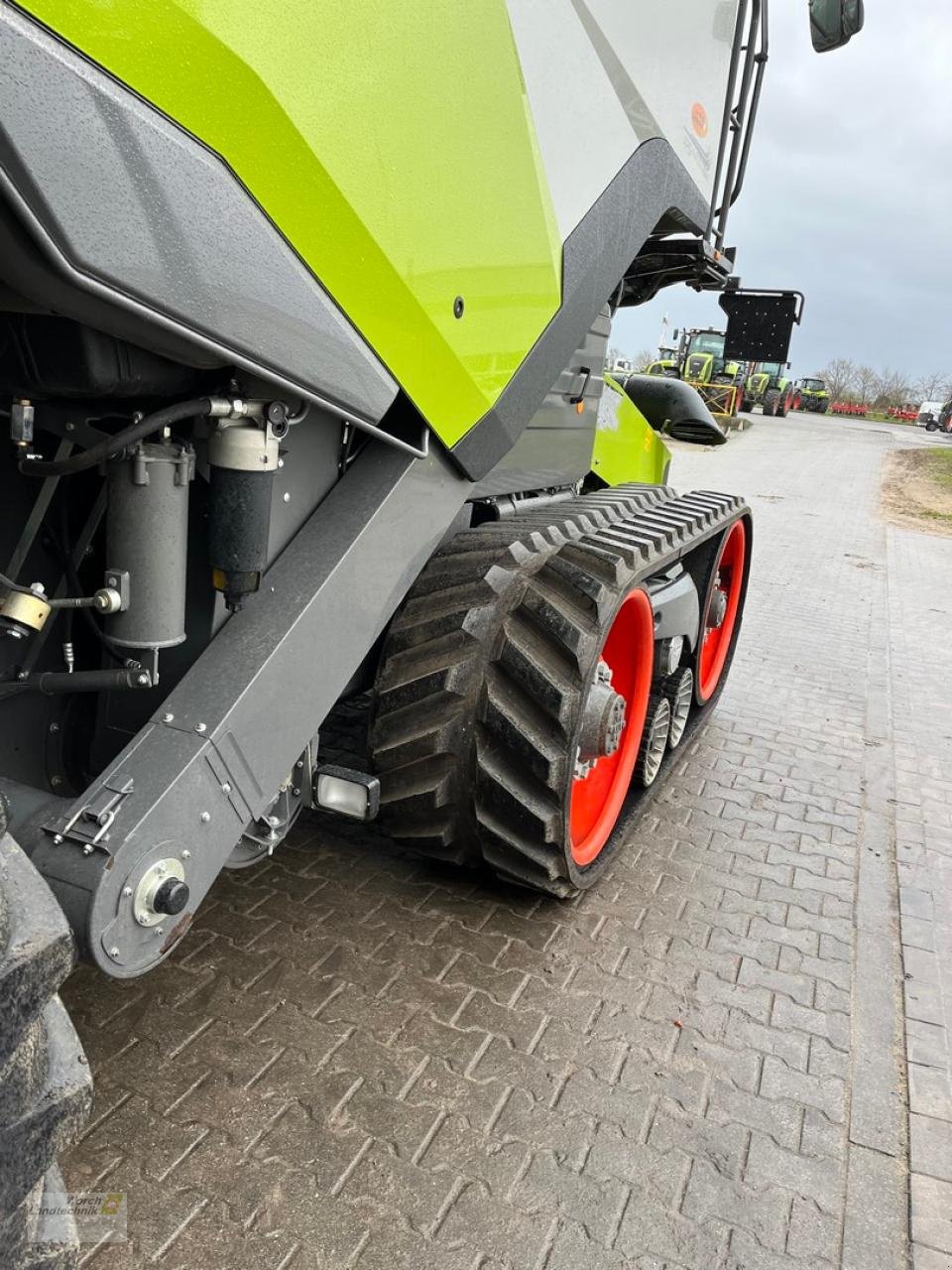 Mähdrescher типа CLAAS Lexion 8700 TT, Gebrauchtmaschine в Schora (Фотография 11)