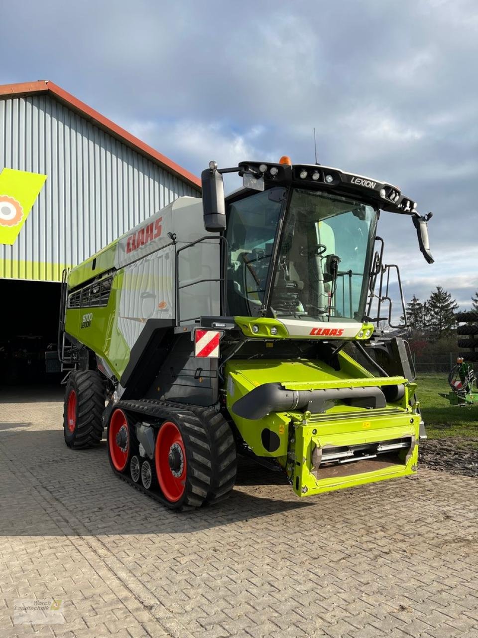 Mähdrescher типа CLAAS Lexion 8700 TT, Gebrauchtmaschine в Schora (Фотография 3)