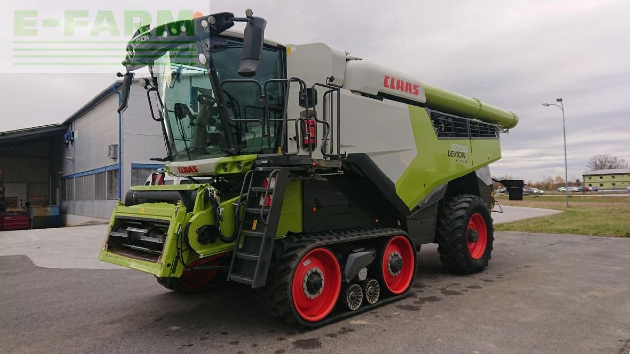 Mähdrescher des Typs CLAAS lexion 8700tt 4wd cemos automatic, Gebrauchtmaschine in ILZ (Bild 1)