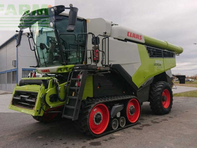 Mähdrescher van het type CLAAS lexion 8700tt 4wd cemos automatic, Gebrauchtmaschine in ILZ (Foto 1)