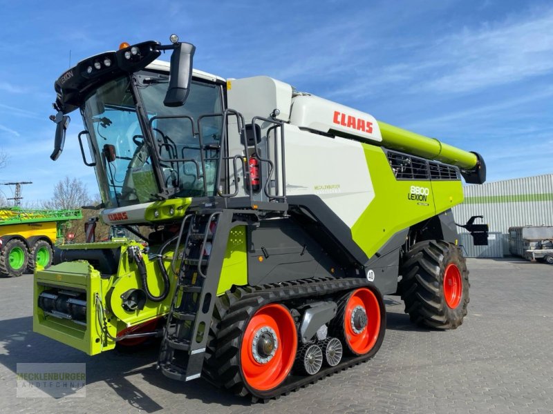 Mähdrescher des Typs CLAAS Lexion 8800 TT - Cemos Auto Complete, Gebrauchtmaschine in Mühlengeez (Bild 1)