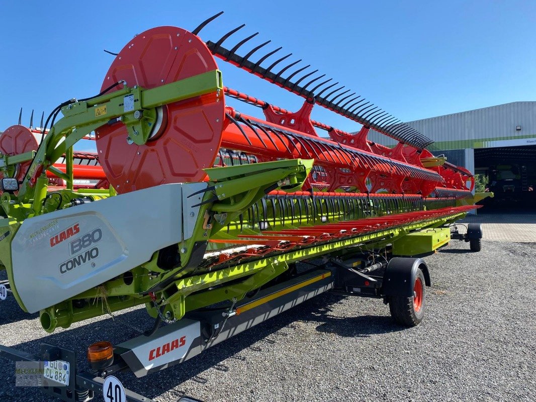 Mähdrescher des Typs CLAAS Lexion 8800 TT - "DEMO 2024", Gebrauchtmaschine in Mühlengeez (Bild 18)