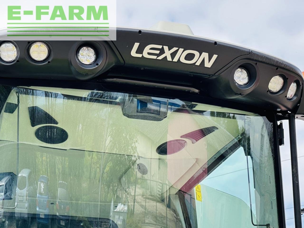 Mähdrescher tip CLAAS LEXION 8800 TT E5, Gebrauchtmaschine in Hamburg (Poză 11)