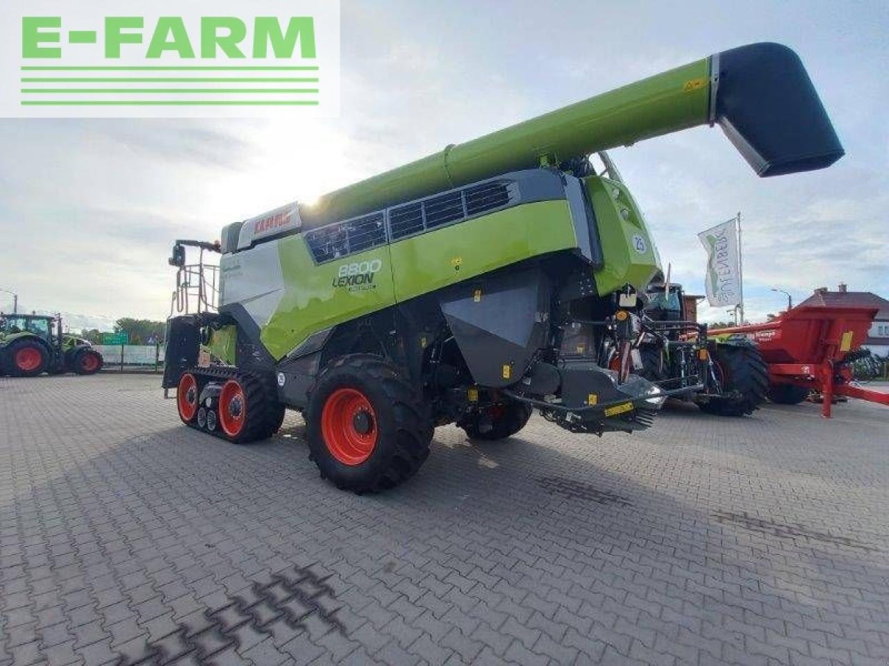 Mähdrescher tip CLAAS lexion 8800 tt, Gebrauchtmaschine in G?ÓWCZYCE (Poză 7)