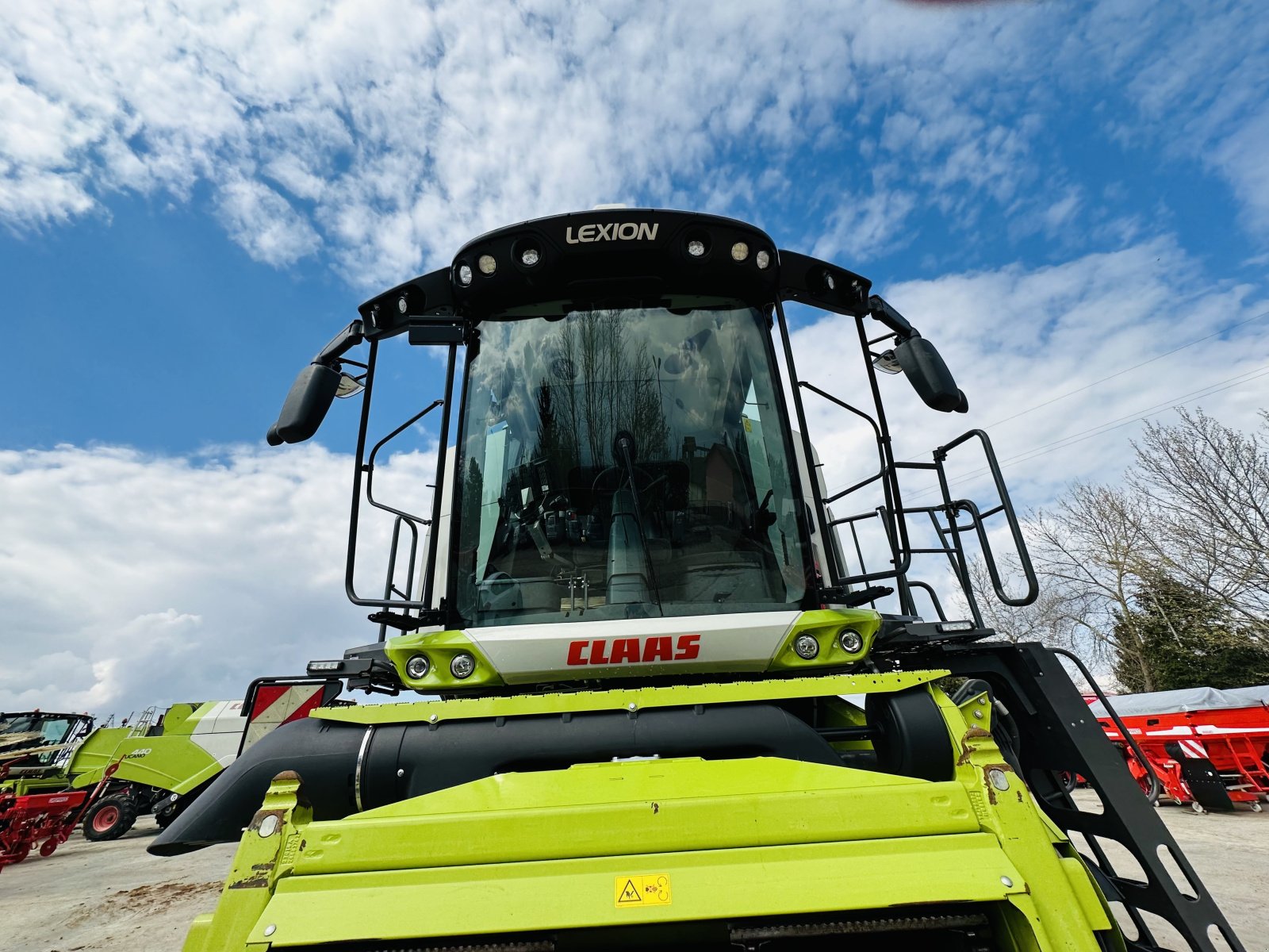 Mähdrescher typu CLAAS Lexion 8800 TT, Gebrauchtmaschine w Dolna Oriahovica (Zdjęcie 24)