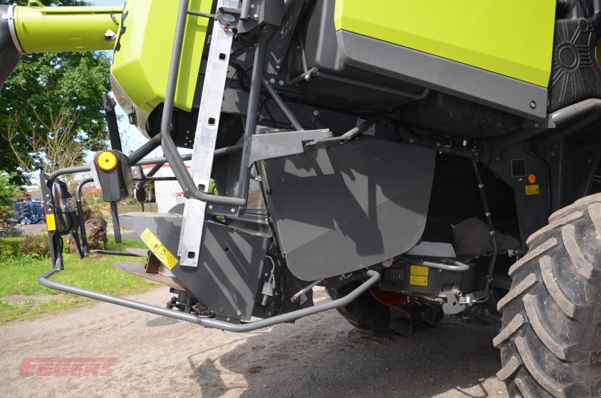 Mähdrescher tip CLAAS LEXION 8800 TT, Gebrauchtmaschine in Suhlendorf (Poză 17)