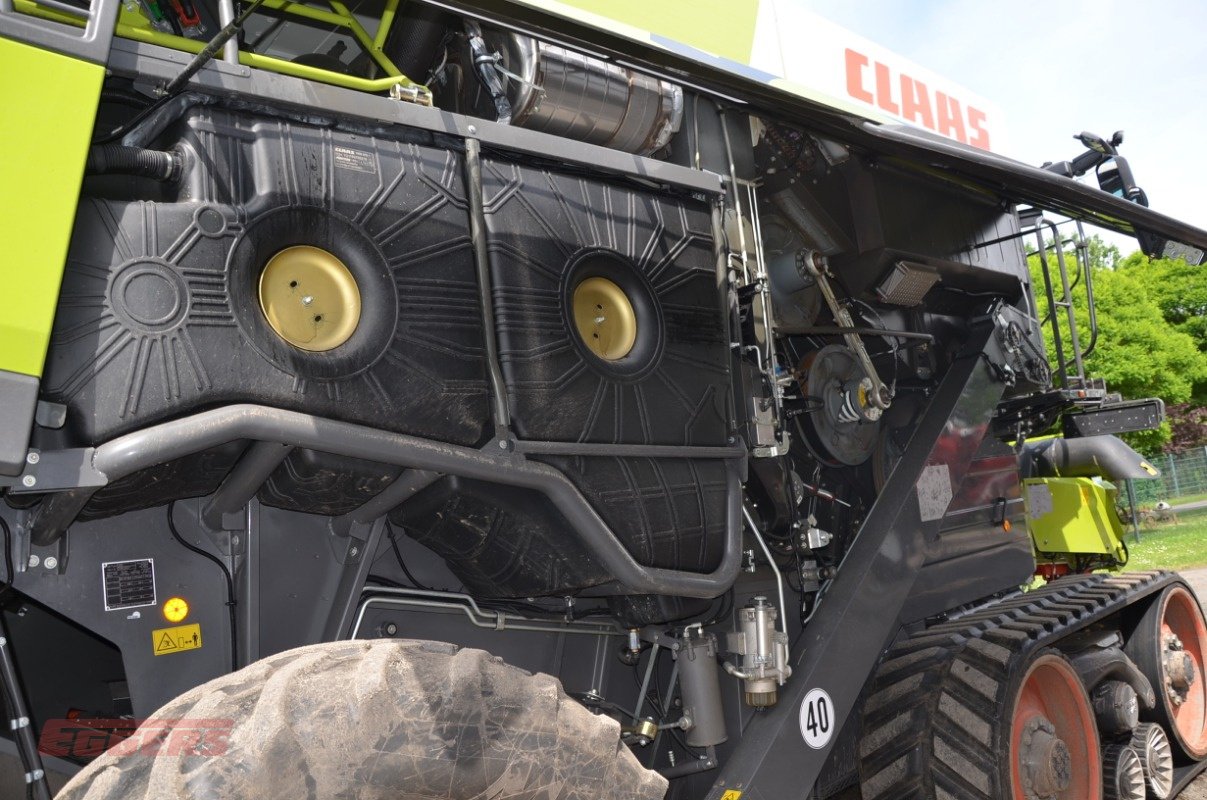 Mähdrescher typu CLAAS LEXION 8800 TT, Gebrauchtmaschine v Suhlendorf (Obrázek 18)