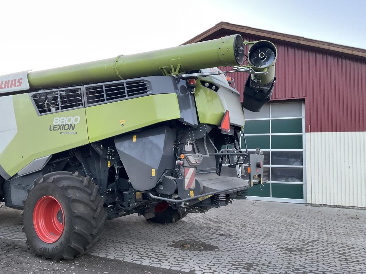 Mähdrescher del tipo CLAAS Lexion 8800, Gebrauchtmaschine In Maribo (Immagine 7)